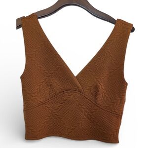 Maeve by Anthropologie pecan-colored, textured, v-neck crop top medium petite